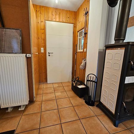 Uplengen Kleines Ferienhaus Luettje Backhuus 35516 מראה חיצוני תמונה